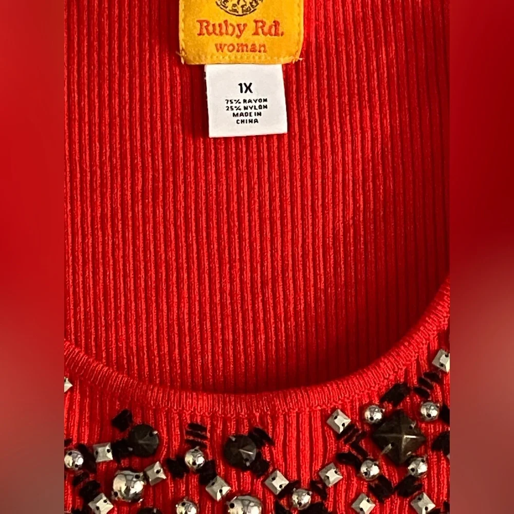 Red Ruby Rd. Tank top - Picture 3 of 3